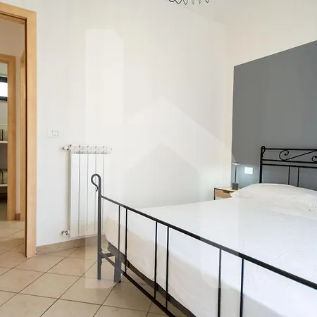 Apartment Homiday - Bay Village Int A10